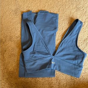 SET Active leggings and sports bra set